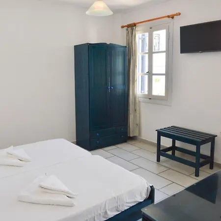 广场公寓 * Agia Anna (Naxos)