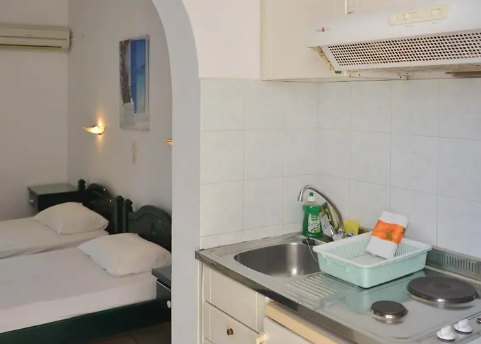 Plaza Studios Apartman Ajía Ána