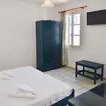 Plaza * Αγία Άννα