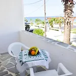 Plaza Agia Anna (Naxos)