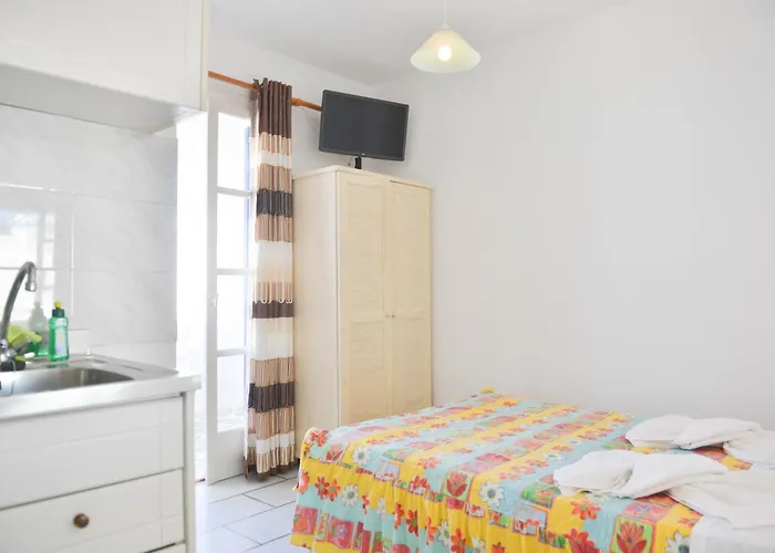 Plaza Agia Anna (Naxos)