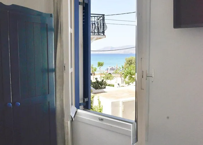 Plaza Agia Anna (Naxos)